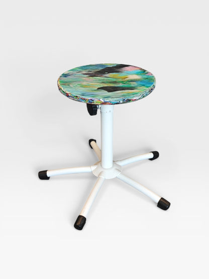 Tabouret d'école upcyclé Nº3