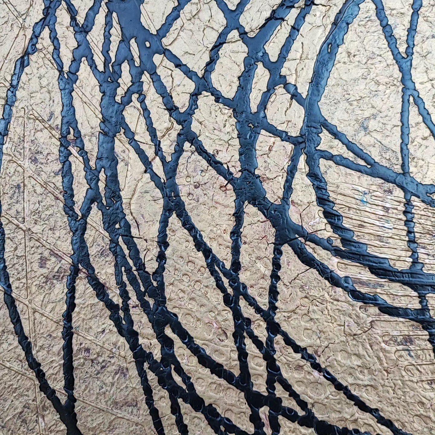 Routourne - 100x100cm - 2023 - Tableau abstrait moderne doré